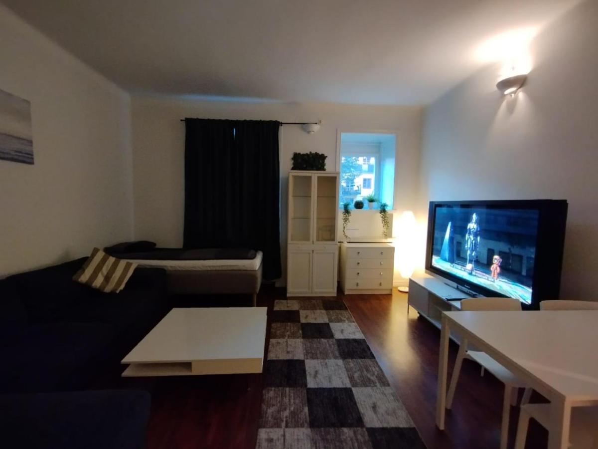Furnished 58 M2 Restaurant In The Heart Of City ! Stockholm Buitenkant foto