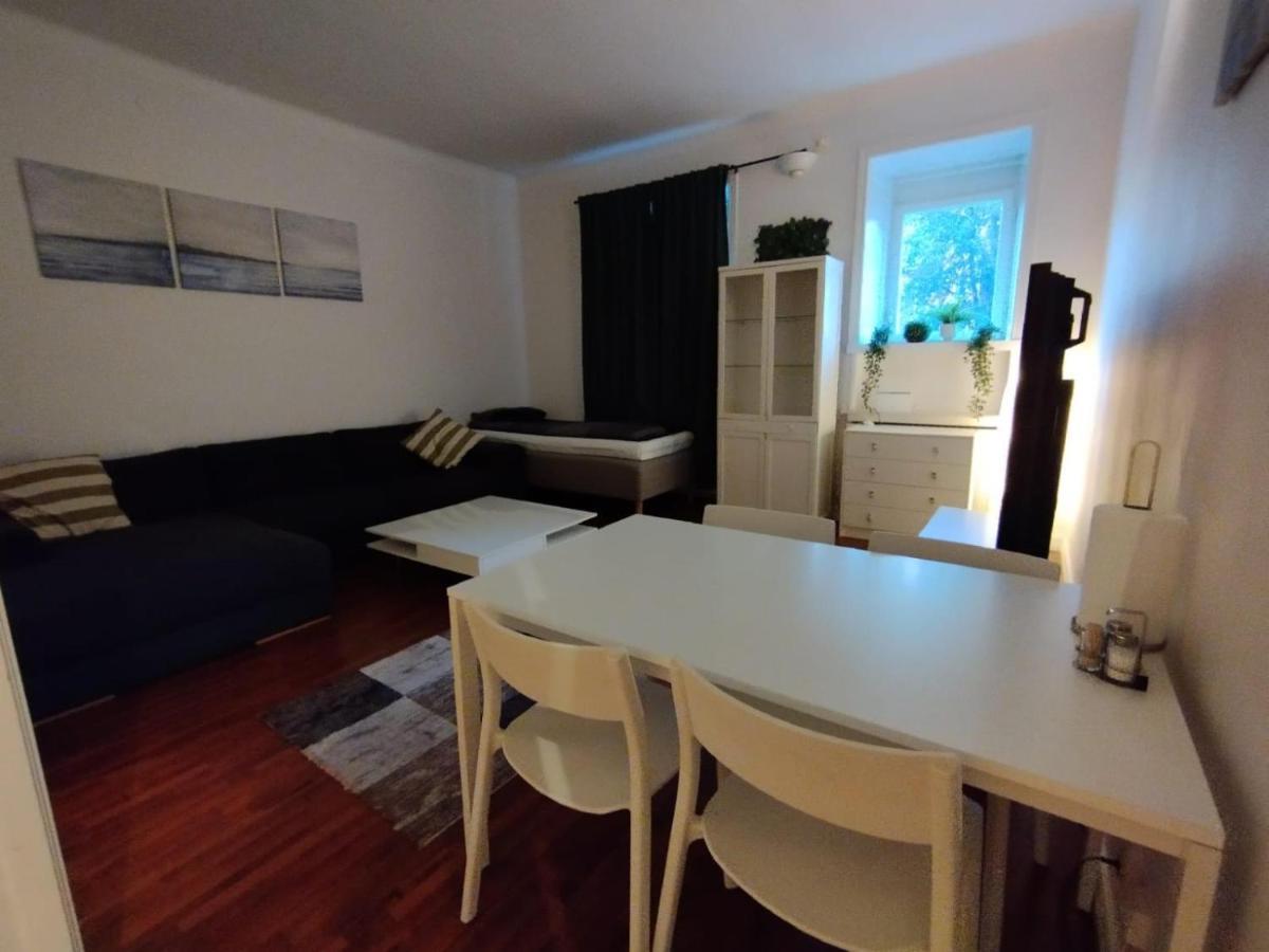 Furnished 58 M2 Restaurant In The Heart Of City ! Stockholm Buitenkant foto